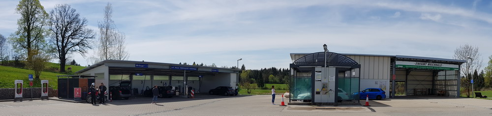 Gesamtansicht der Waschanlagen edr I-Tank in Irschenberg